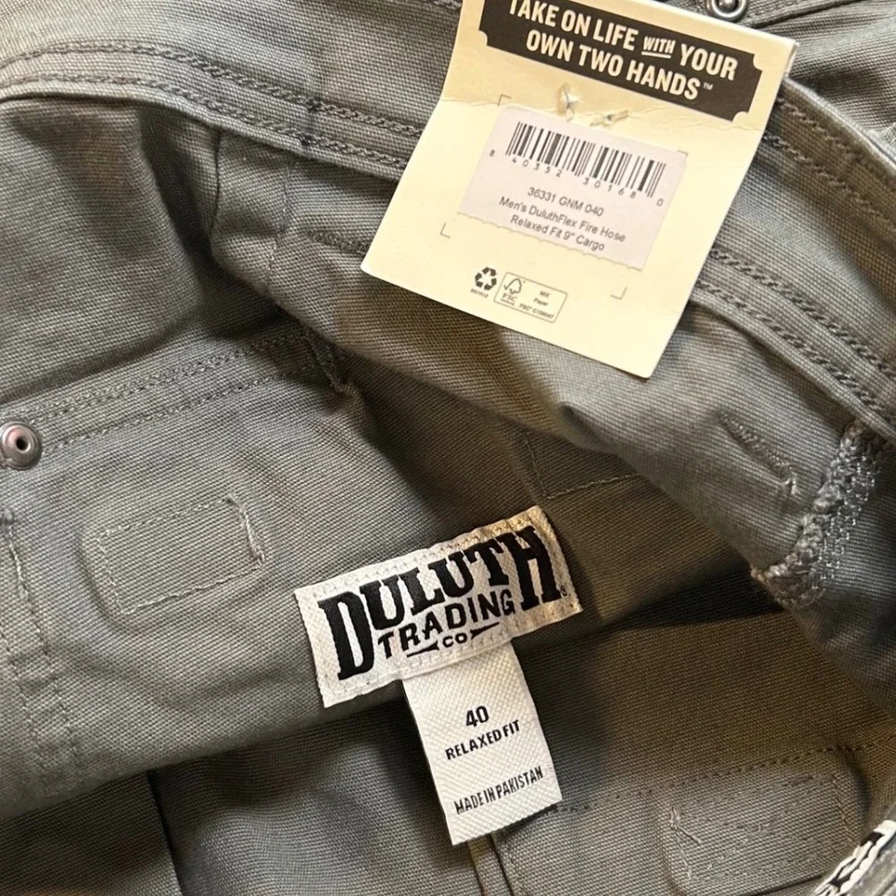 NWT Duluth Flex Fire Hose Canvas Cargo 9